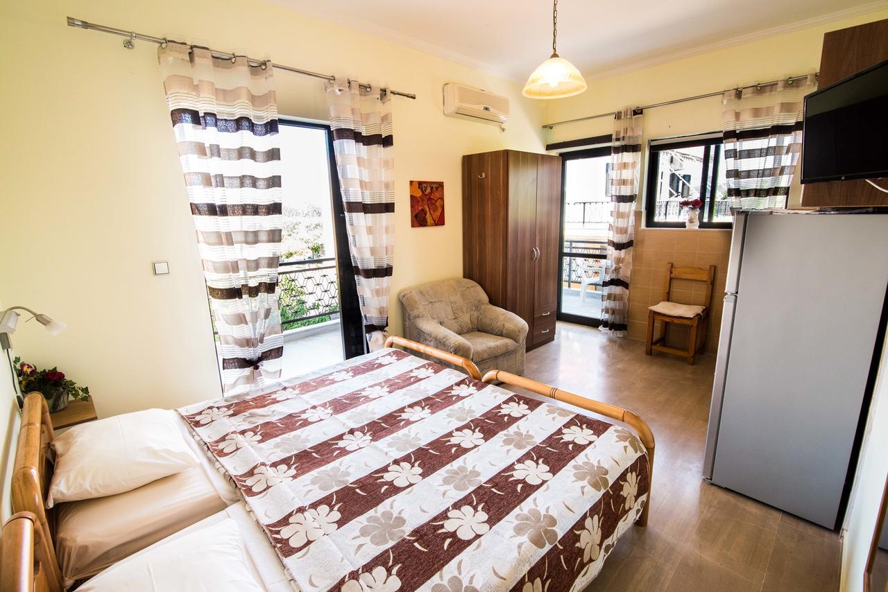 Elena Apartments Каналі Екстер'єр фото