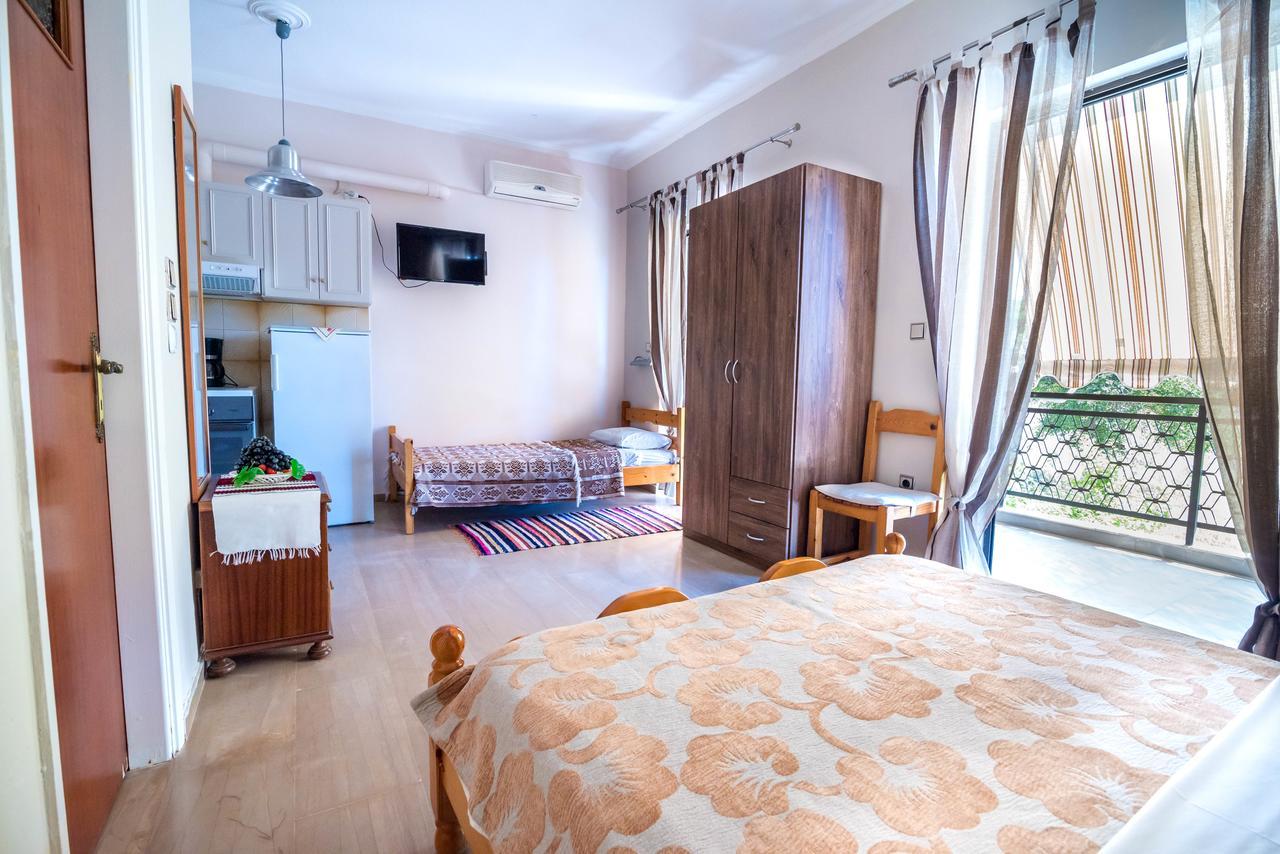 Elena Apartments Каналі Екстер'єр фото